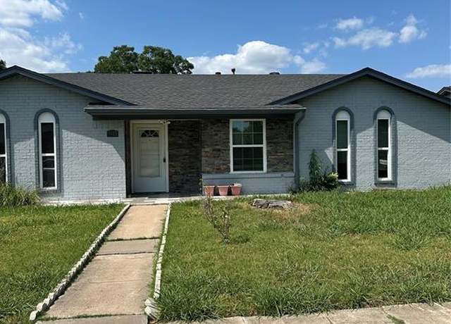 Property at 1913 San Antonio Dr, Garland, TX 75042, 3 beds, 2 baths