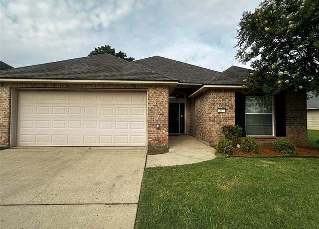 Property at 577 Whitefield Ln, Bossier City, LA 71112, 3 beds, 2 baths