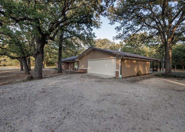Property at 4983 Fm 2947, Greenville, TX 75402, 3 beds, 2 baths