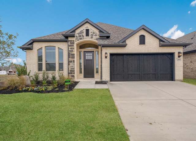 Property at 1350 Chisos, Forney, TX 75126, 4 beds, 3 baths