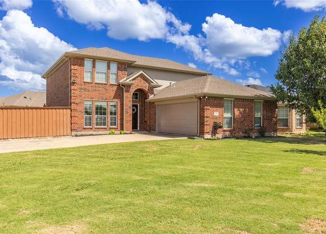 Property at 6501 Rienzi Dr, Greenville, TX 75402, 4 beds, 2.5 baths
