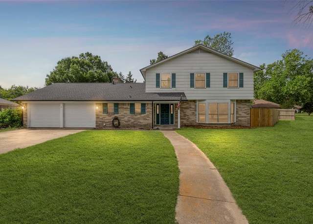 Property at 2820 Bois D Arc St, Commerce, TX 75428, 4 beds, 2.5 baths