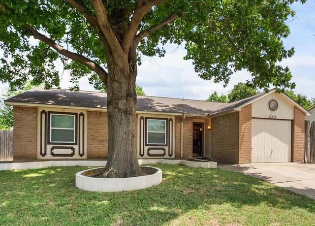 Property at 2325 Wildbriar Dr, Arlington, TX 76014, 3 beds, 2 baths