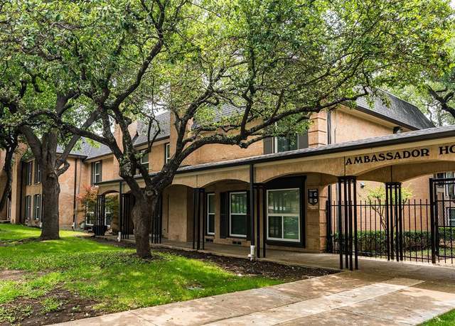 Property at 7820 Meadow Park Dr #215, Dallas, TX 75230, 2 beds, 2 baths
