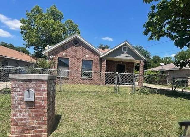 Property at 4825 Fitzhugh Ave, Fort Worth, TX 76105, 3 beds, 2 baths