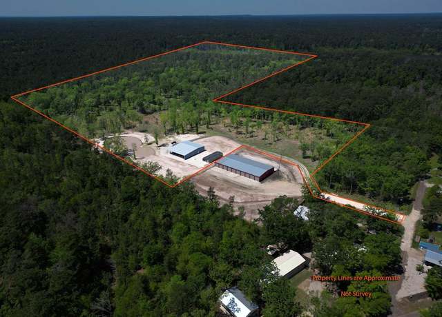 Property at 281 Moses St, Zavalla, TX 75980