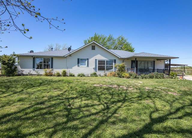 Property at 1006 County Road 2475, Alvord, TX 76225, 4 beds, 3.5 baths