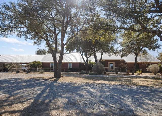 Property at 451 W County Road 423, May, TX 76857, 4 beds, 2.5 baths