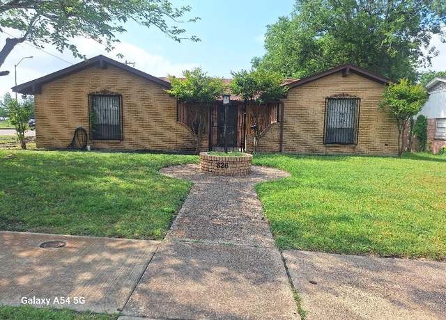 Property at 826 E Center St, Duncanville, TX 75116, 4 beds, 3 baths