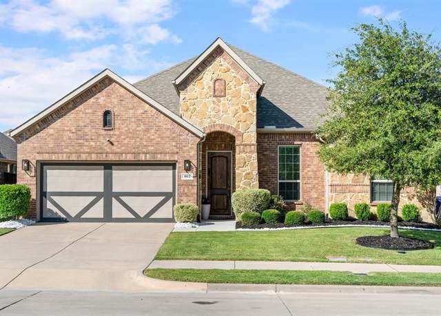 Property at 1612 Seminole Dr, Forney, TX 75126, 3 beds, 2.5 baths