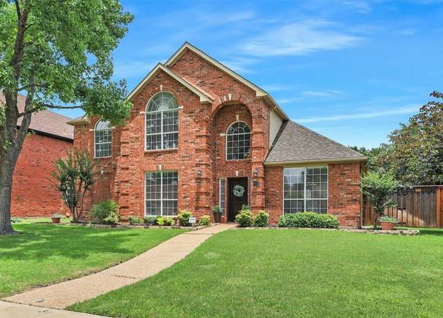 Property at 2809 Valley Spring Dr, Plano, TX 75025, 4 beds, 2.5 baths