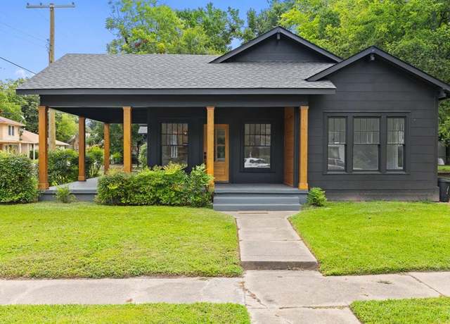 Property at 516 N Johnson St, Mineola, TX 75773, 3 beds, 2 baths