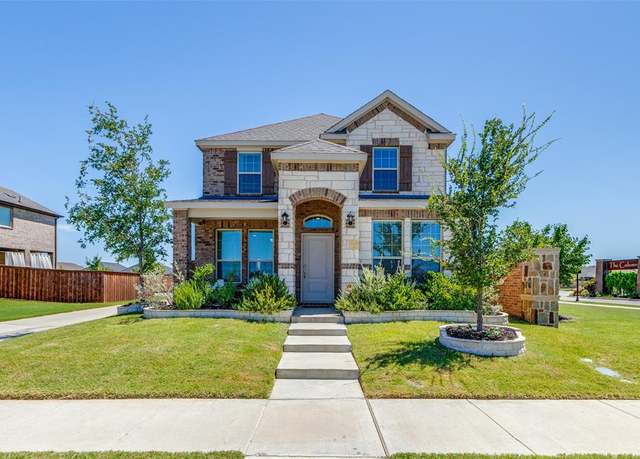 Property at 1600 Saratoga Ave, Celina, TX 75009, 3 beds, 2.5 baths