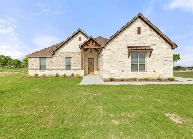Property at 8509 Wild Colt Dr, Godley, TX 76044, 3 beds, 2 baths