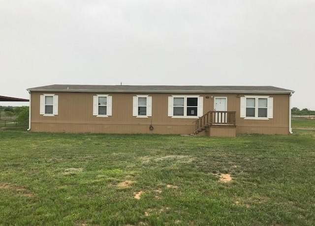 Property at 399 County Road 4791, Boyd, TX 76023, 4 beds, 2 baths