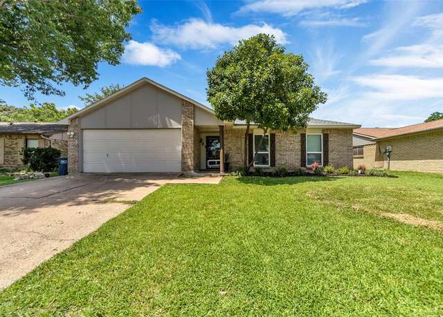 Property at 4113 Juneberry St, Fort Worth, TX 76137, 3 beds, 2 baths