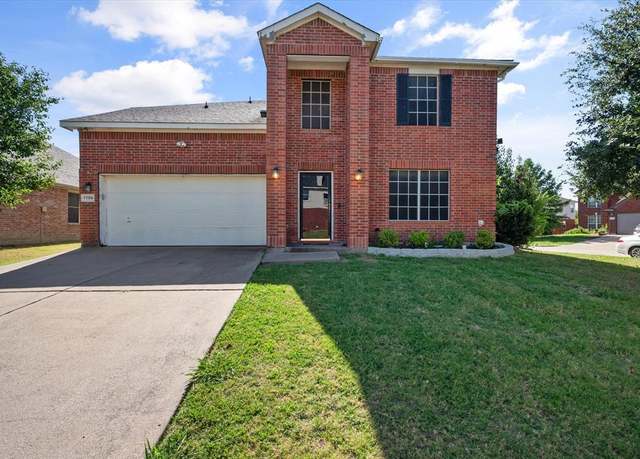 Property at 7709 Mason Dells Dr, Arlington, TX 76001, 4 beds, 2.5 baths
