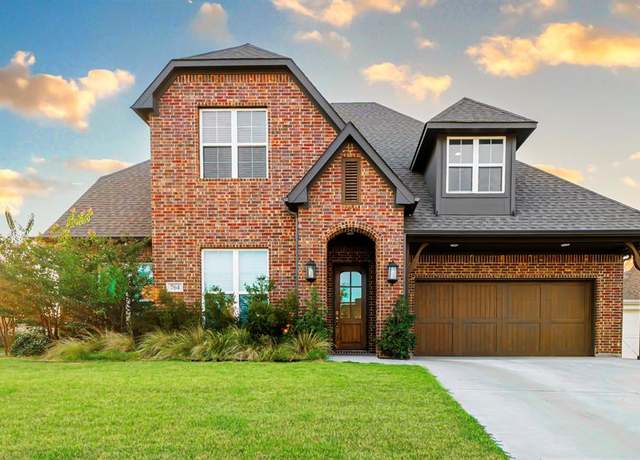 Property at 764 Tallgrass Dr, Aledo, TX 76008, 4 beds, 4.5 baths