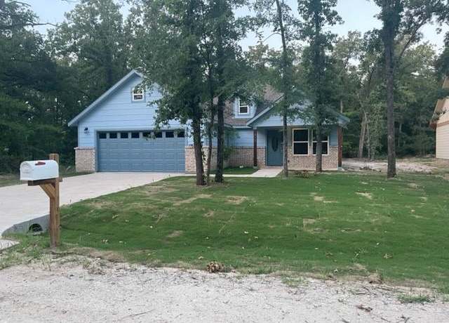 Property at 913 Hillburn Dr, West Tawakoni, TX 75474, 3 beds, 3 baths