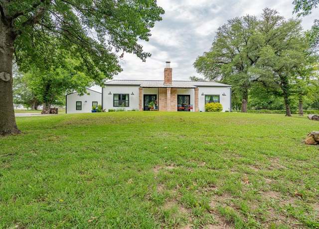 Property at 853 County Road 2215, Decatur, TX 76234, 3 beds, 2.5 baths