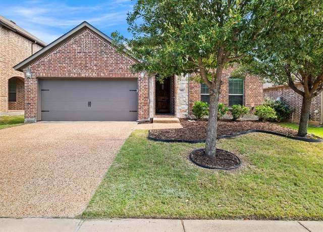 Property at 945 Lake Meadow Ln, Little Elm, TX 75068, 4 beds, 2 baths