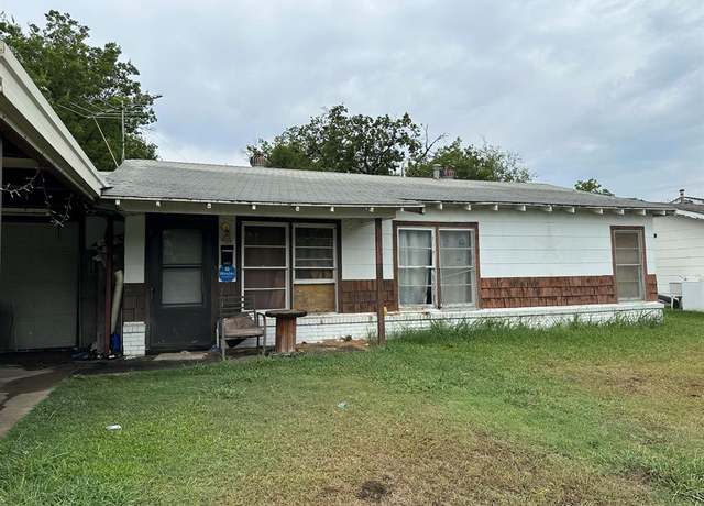 Property at 4417 Mckibben St, Haltom City, TX 76117, 3 beds, 1 bath