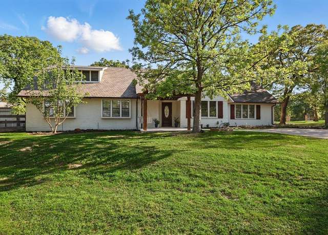 Property at 841 Caublestone Hill Dr, Argyle, TX 76226, 4 beds, 3 baths