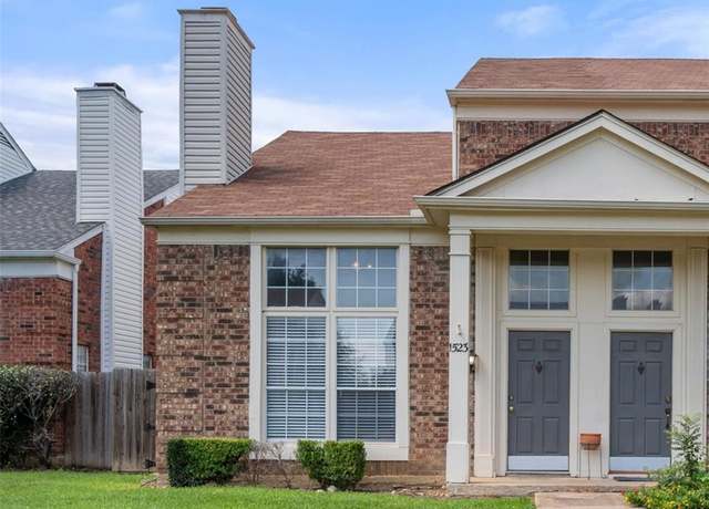 Property at 1523 Creek Bank Ln, Arlington, TX 76014, 2 beds, 1.5 baths