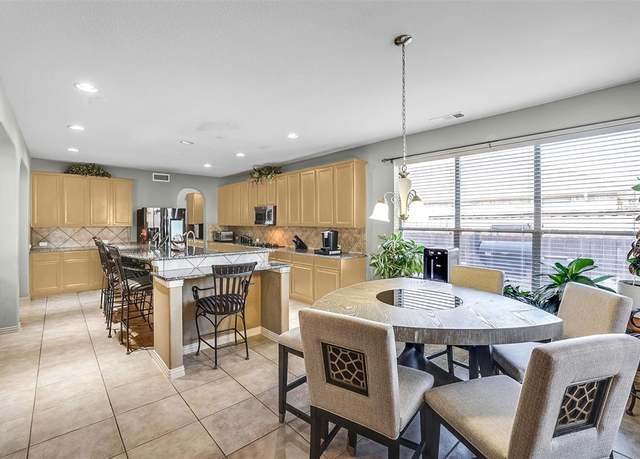Property at 1016 Keats Dr, Desoto, TX 75115, 4 beds, 3.5 baths