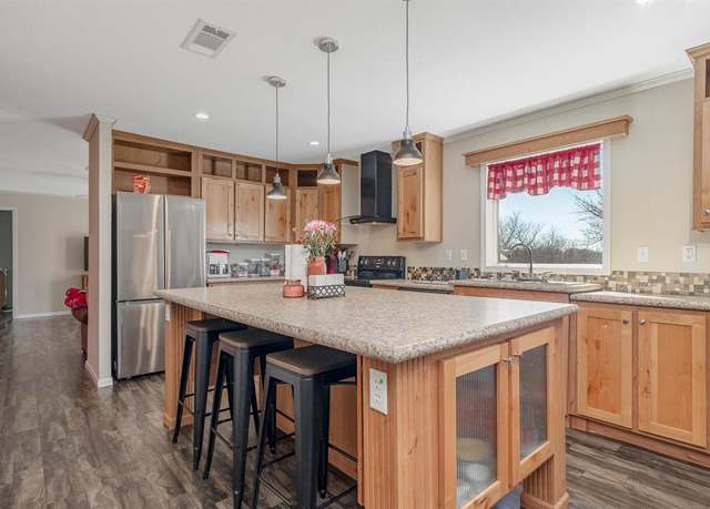 Property at 10135 CR 379, Hawley, TX 79525, 4 beds, 2 baths