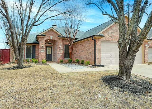 Property at 1624 Knoll Ridge Cir, Corinth, TX 76210, 4 beds, 2 baths