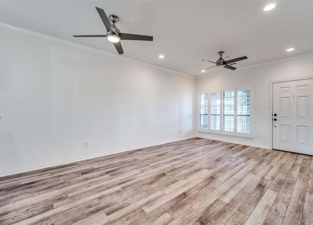Property at 393 Bluebird Ln, Fairview, TX 75069, 3 beds, 2 baths