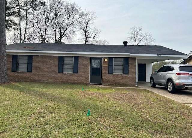Property at 9416 Woodcrest Dr, Shreveport, LA 71118, 3 beds, 1.5 baths