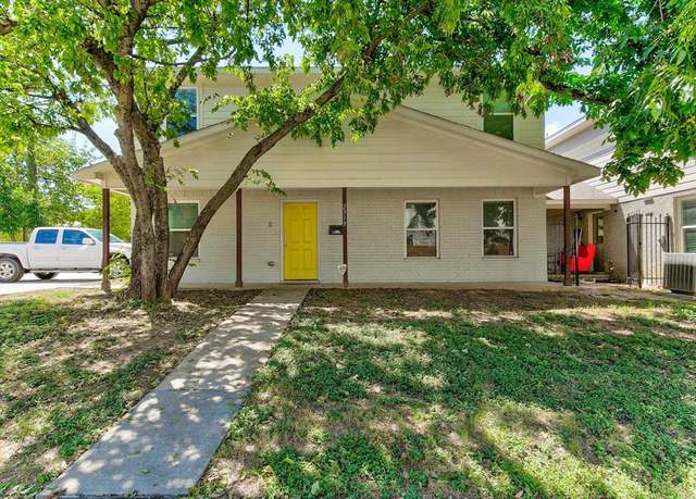 Property at 2313 W Devitt St, Fort Worth, TX 76110, 5 beds, 3.5 baths