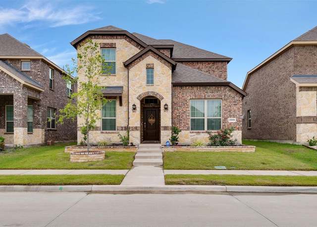 Property at 2805 Franklin Dr, Celina, TX 75009, 4 beds, 3 baths