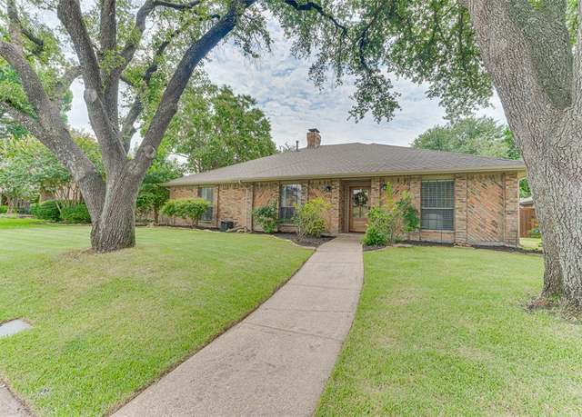 Property at 6122 White Rose Trl, Dallas, TX 75248, 4 beds, 2 baths