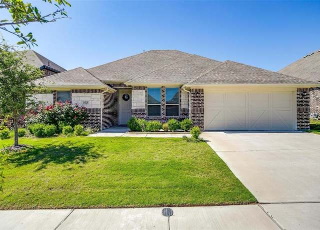 Property at 15125 Belclaire Ave, Aledo, TX 76008, 4 beds, 3 baths