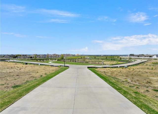 Property at 47 Turnberry Cir, Woodway, TX 76712