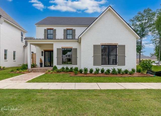 Property at 2121 Pecan Square Ave, Shreveport, LA 71106, 4 beds, 4 baths