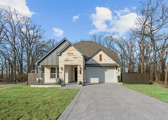 Property at 105 Water Oak Rd, Trinidad, TX 75163, 5 beds, 3 baths