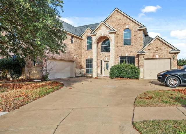 Property at 714 Celebrity Ct, Midlothian, TX 76065, 4 beds, 3.5 baths