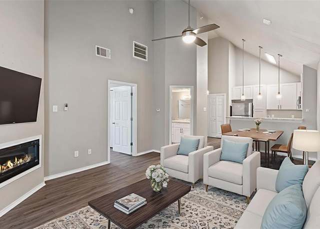 Property at 6108 Abrams Rd #521, Dallas, TX 75231, 2 beds, 2 baths