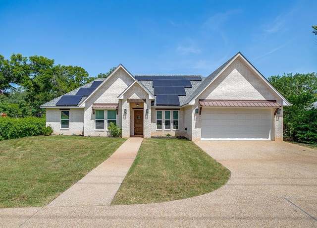 Property at 3103 Park Lake Dr, Waco, TX 76708, 4 beds, 3.5 baths
