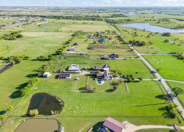 Property at 7384 Rector Rd, Sanger, TX 76266, 4 beds, 3.5 baths