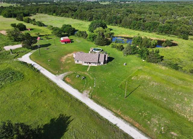 Property at 1429 County Road 140, Whitesboro, TX 76273, 4 beds, 3 baths