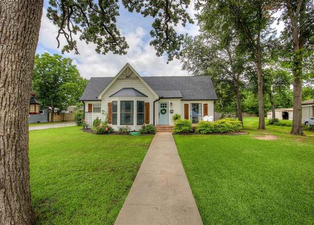 Property at 929 Church St, Sulphur Springs, TX 75482, 3 beds, 2 baths