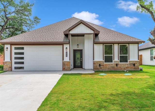 Property at 3023 Steepleridge Cir, Granbury, TX 76048, 3 beds, 2 baths