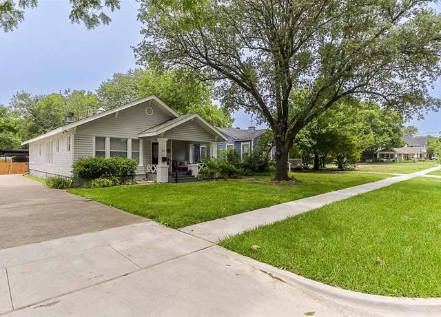 Property at 213 University Ave, Waxahachie, TX 75165, 3 beds, 2 baths