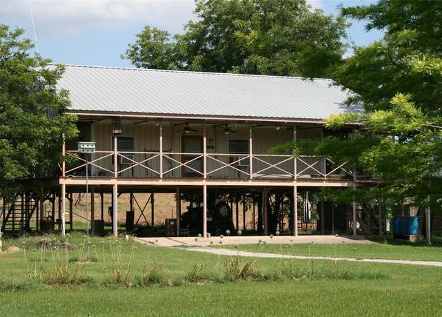 Property at 430 Rio Rd, Millsap, TX 76066, 2 beds, 2 baths