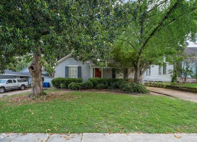 Property at 617 Dudley Dr, Shreveport, LA 71104, 3 beds, 2 baths